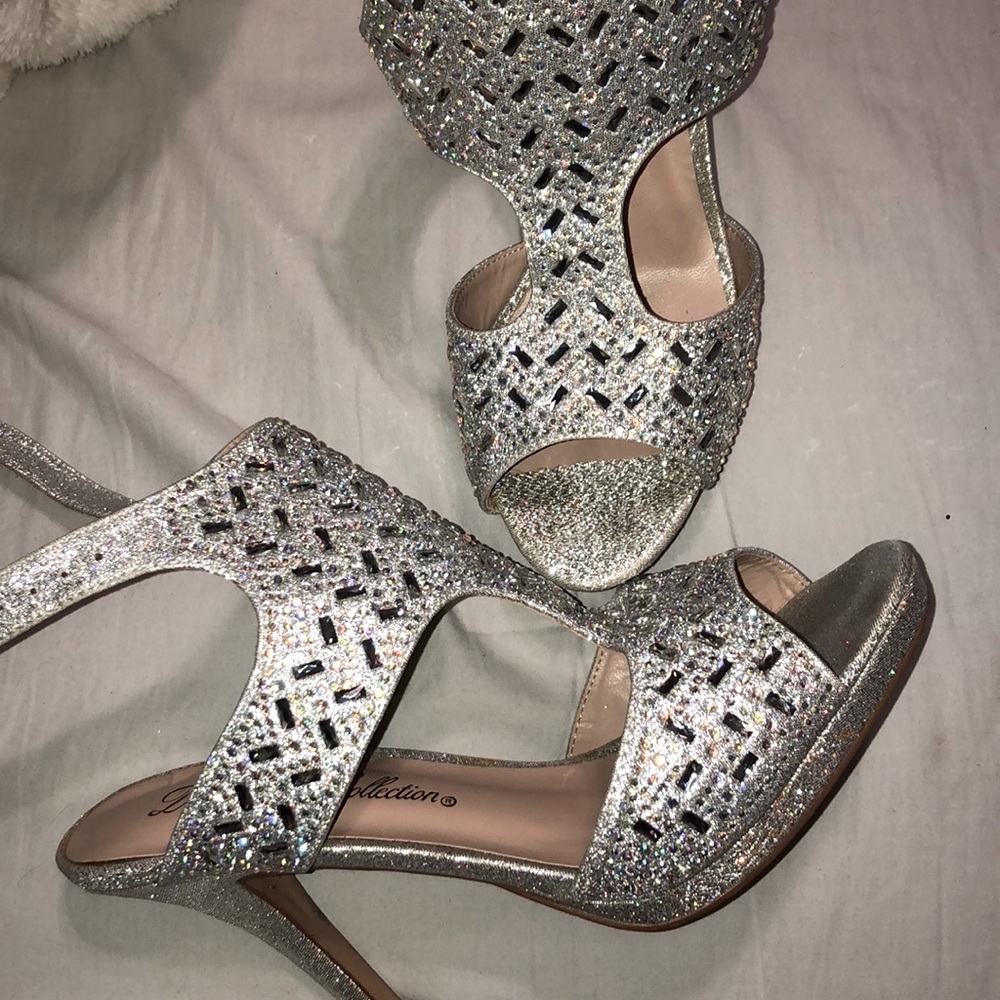 De blossom collection heels